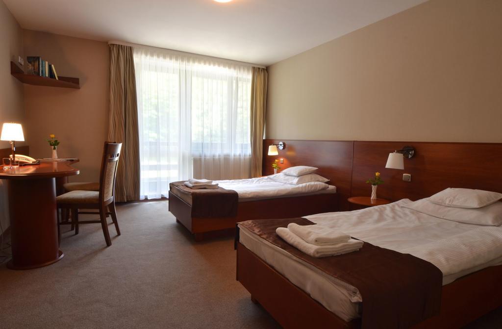 Osrodek Beskid Fizjo & Spa Korbielów Buitenkant foto