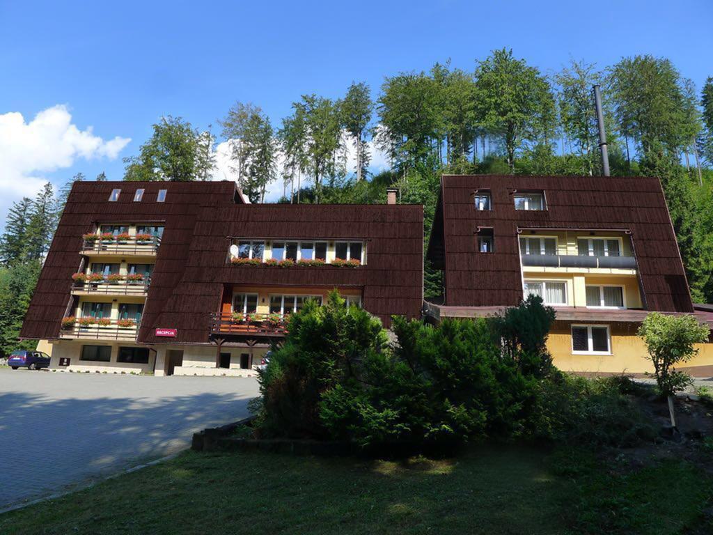 Osrodek Beskid Fizjo & Spa Korbielów Buitenkant foto